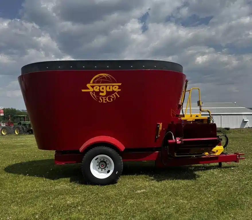 Gallery image 1 for New 2024 Supreme Segue 9T TMR Mixer