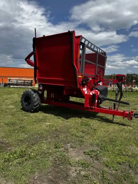 Gallery image 2 for New 2024 Highline 661-100 Bale Processor