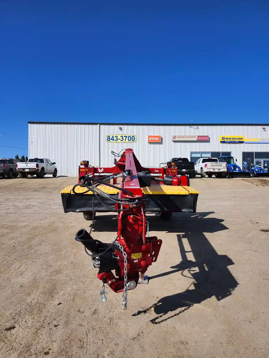 Gallery image 2 for New 2024 New Holland 310 PLUS Disc Mower Conditioner