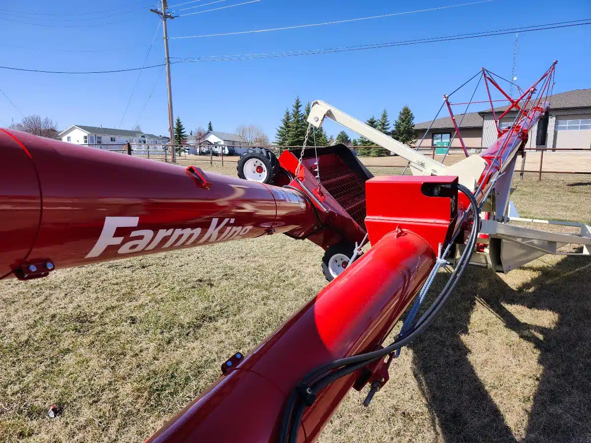 Gallery image 1 for New 2024 Buhler Farm King Y1370 Grain Auger