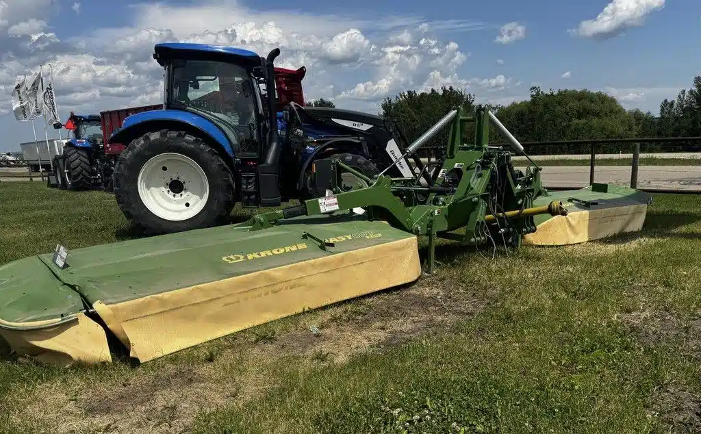 Gallery image 2 for Used 2020 Krone EASY CUT B890 Disc Mower Conditioner