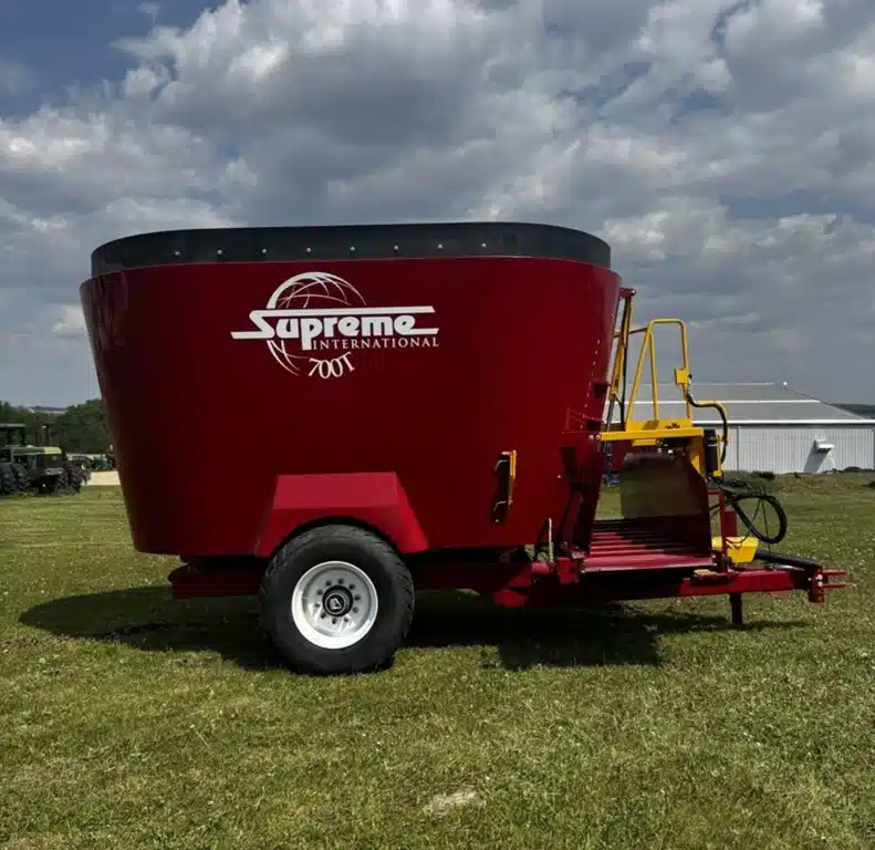 Gallery image 1 for New 2025 Supreme 700T TMR Mixer