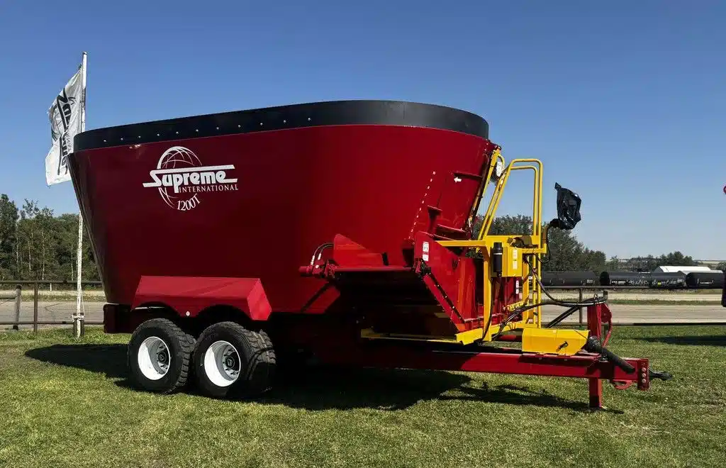 Gallery image 1 for New 2025 1200T TMR Mixer