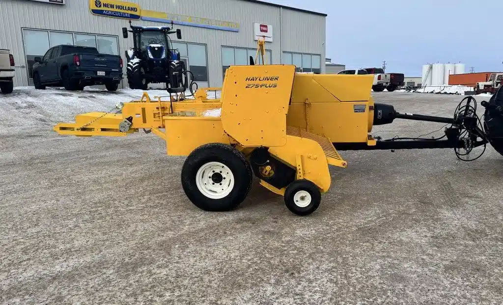 Gallery image 2 for 2026 New Holland HAYLINER 275P Round Baler