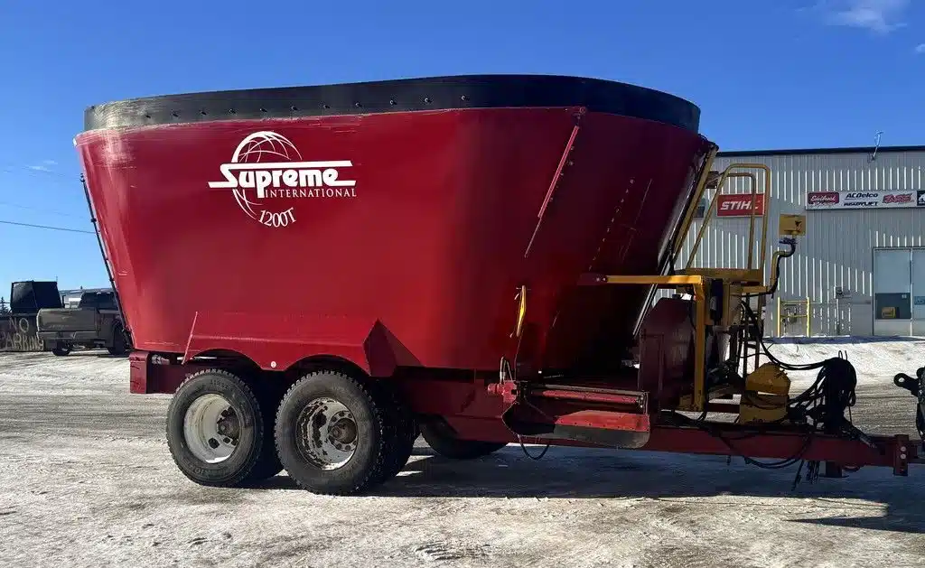 Gallery image 2 for 2019 Supreme 1200T TMR Mixer