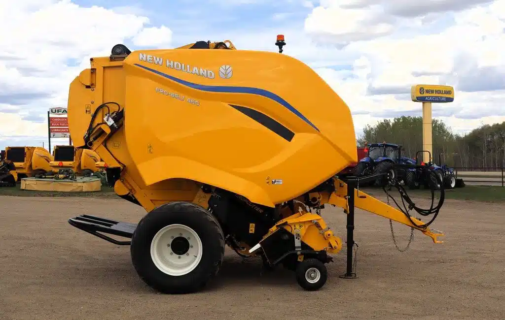 Photo de la Galerie 2 pour 2026 New Holland ROLL-BELT 460 Presse à Balle Ronde