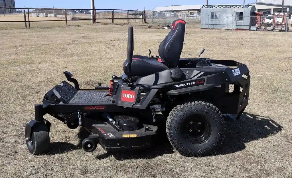 Photo de la Galerie 2 pour 2026 Toro 77507 - TIMECUTTER MYRIDE HAVOC 54" tondeuse autoportée