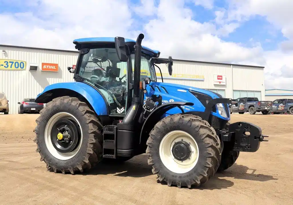 Gallery image 1 for 2026 New Holland T6.160 Tractor
