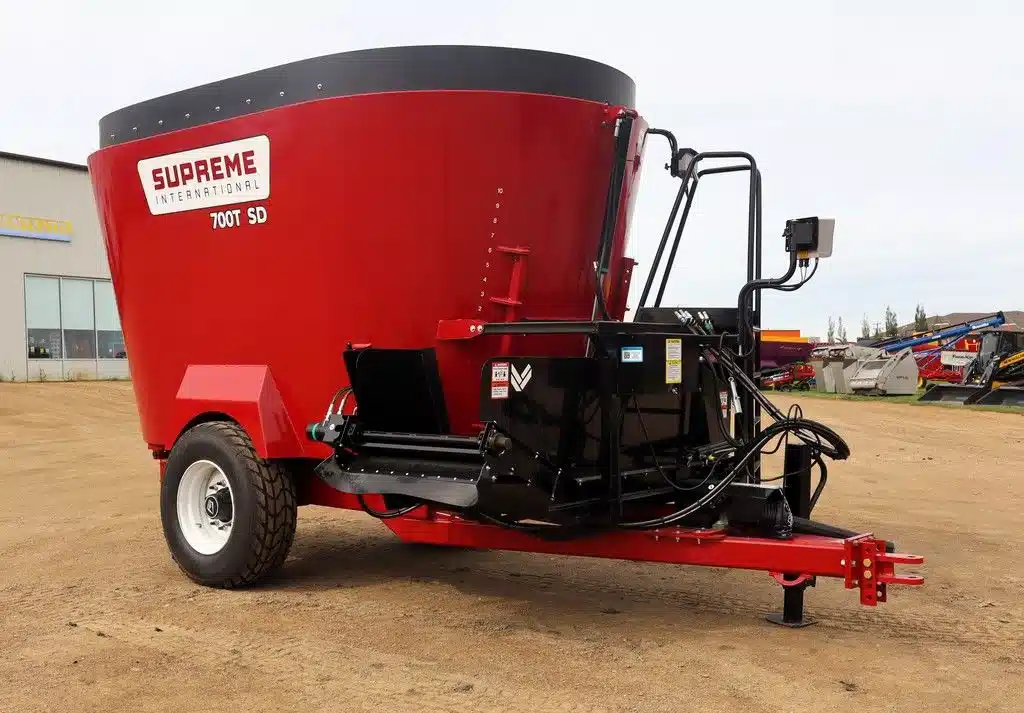 Gallery image 2 for 2026 Supreme 700T Vertical Mixer SD TMR Mixer