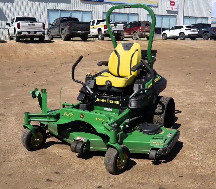 Gallery image 1 for 2021 John Deere Z950M 72" Mower - Zero Turn
