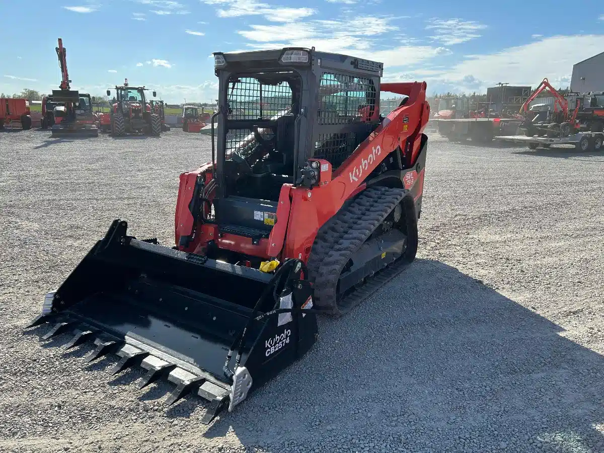 Gallery image 2 for Used 2023 Kubota SVL75-3 Skid Steer