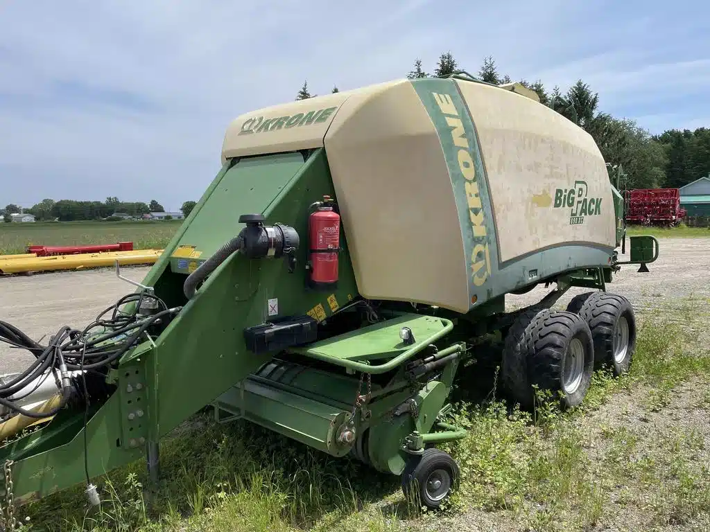 Gallery image 1 for Used 2016 Krone BIG PACK 890 XC Square Baler - Large