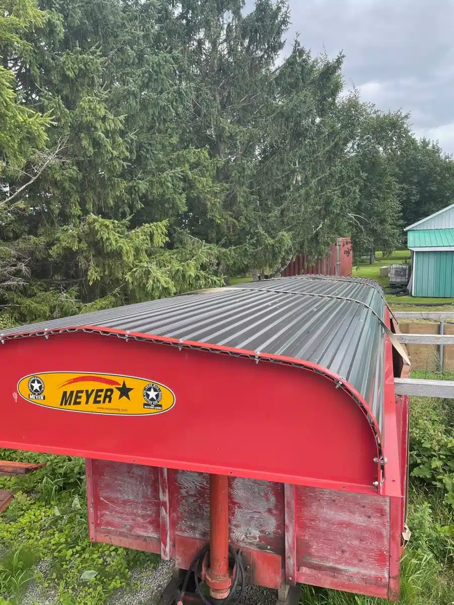 Gallery image 1 for New 2020 Meyer RT518 Forage Box