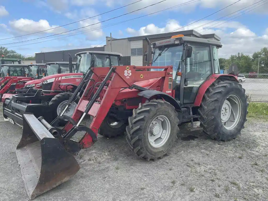 Gallery image 1 for Used 1999 Massey Ferguson 4255 Tractor