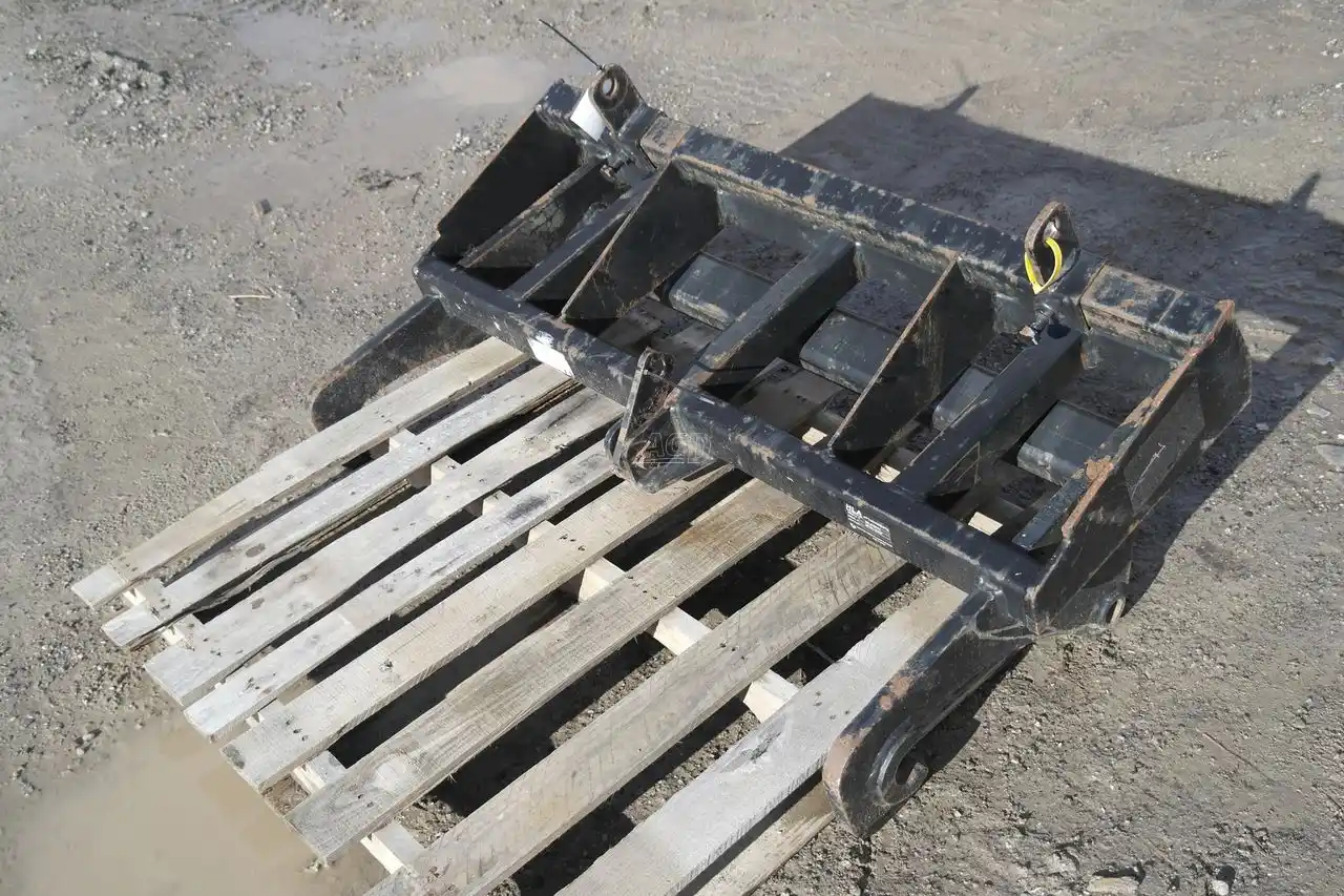 Gallery image 1 for HLA Attachments LA3PHAHOQF Adapter