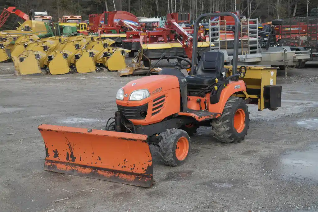 Gallery image 1 for Used Kubota BX2350 Tractor