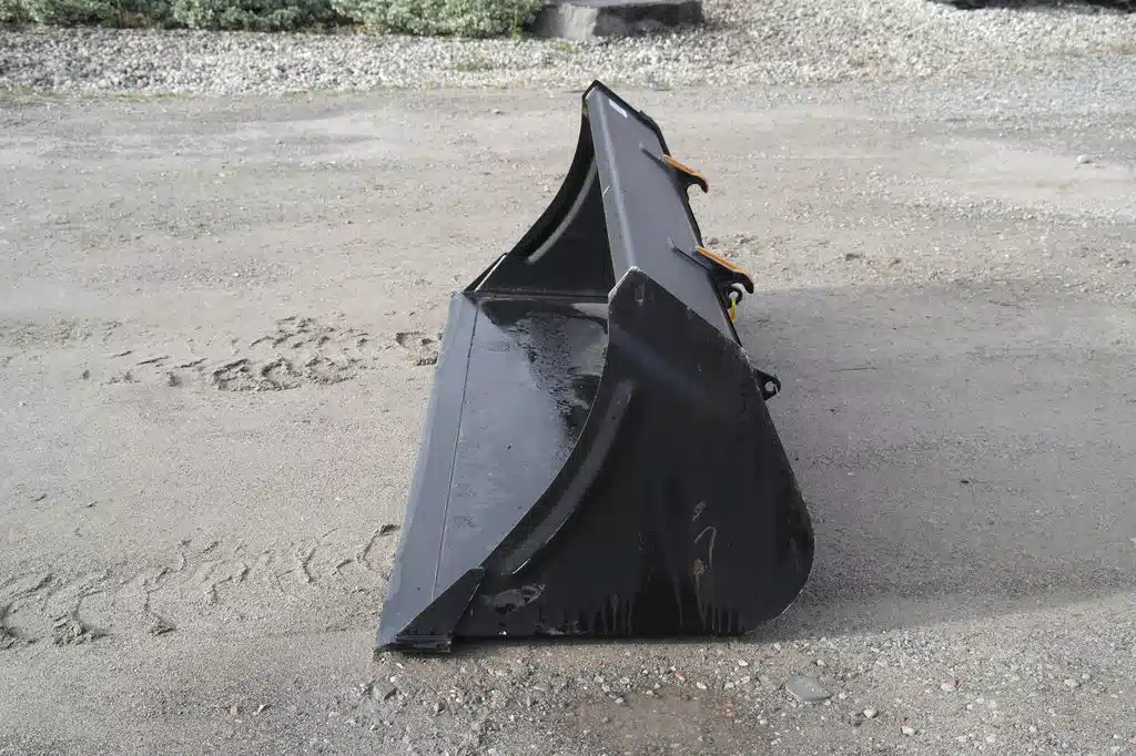Gallery image 2 for Used Quicke 95" Bucket