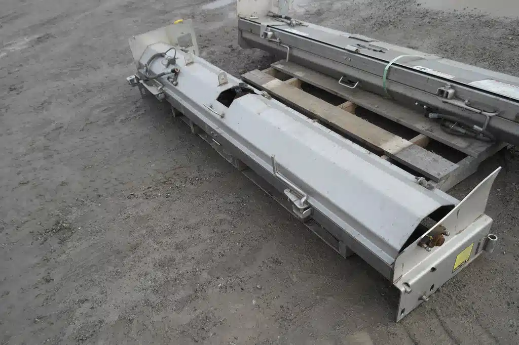 Gallery image 1 for Used Meyer 64571 Spreader - Broadcast