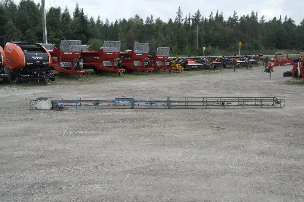 Gallery image 2 for Used Allied 30120 Harvester