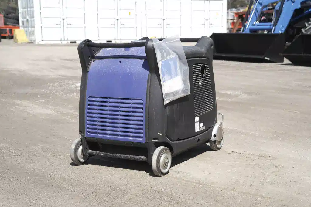 Gallery image 1 for Used Yamaha EF6600A Generator