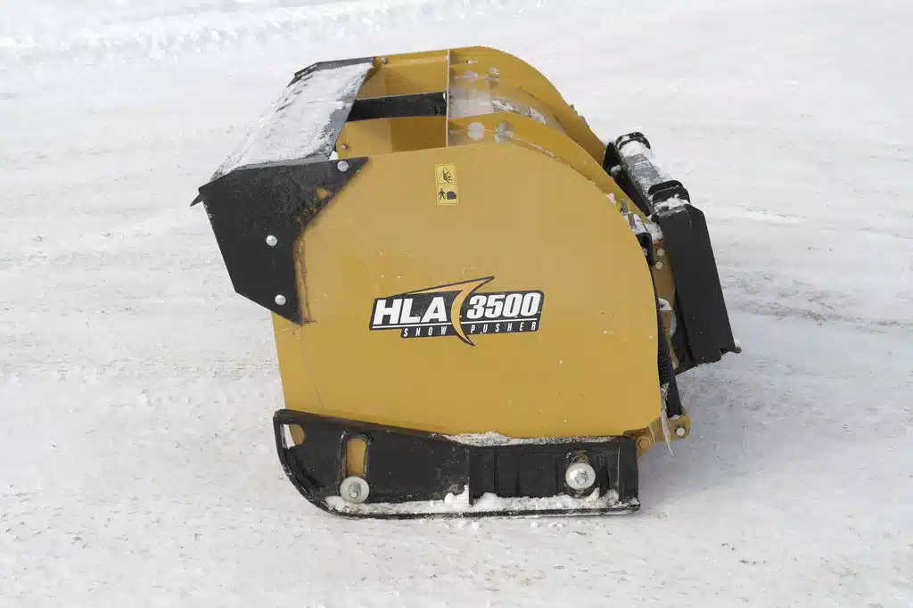 Gallery image 2 for Used HLA Attachments LASP3500EF07LF Snow Blower