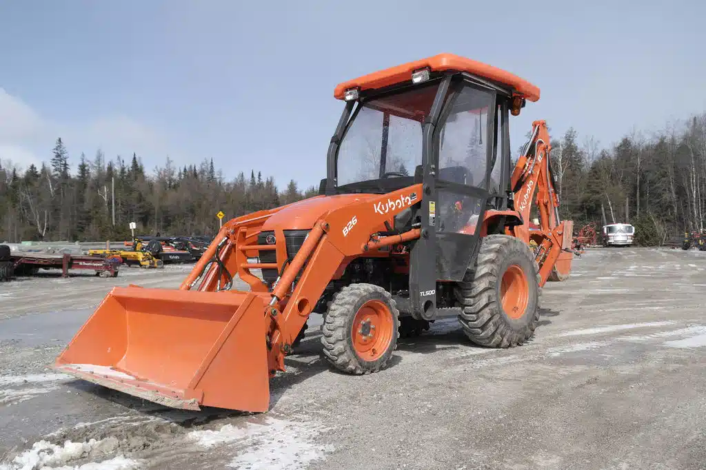 Gallery image 1 for Used Kubota B26 Front End Loader