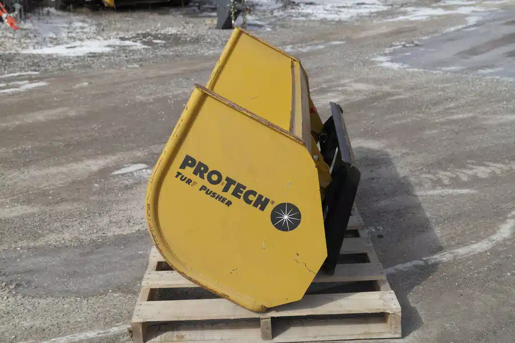 Gallery image 2 for Used Pro-Tech SP06T Snow Blower