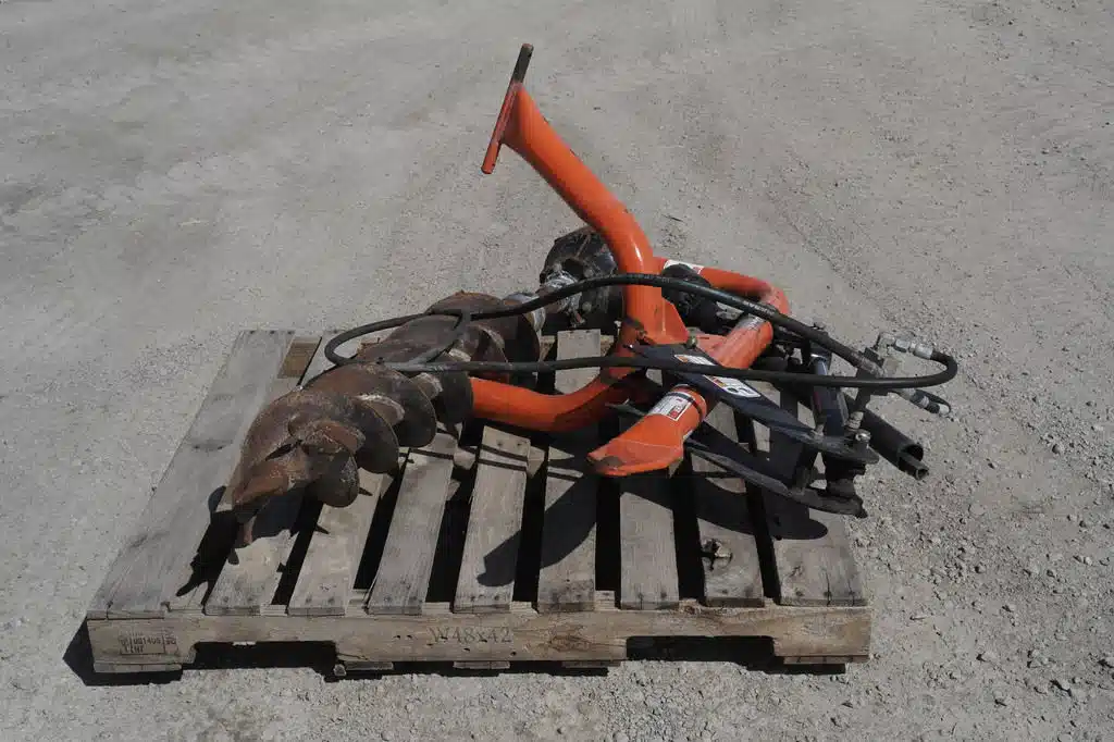 Gallery image 2 for Used Kubota PD25 Auger