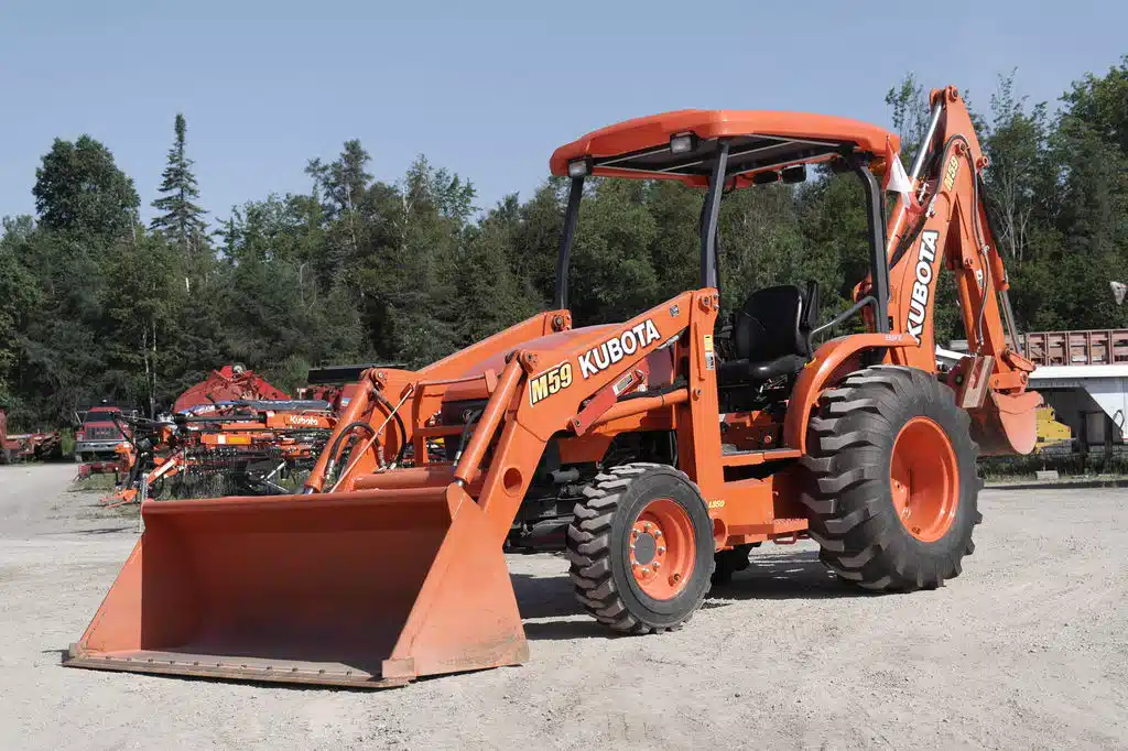 Gallery image 1 for Used Kubota M59TLB Front End Loader