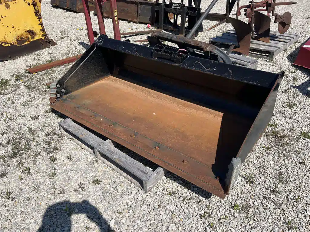 Gallery image 1 for Used Kubota AP-HD74LLC Bucket