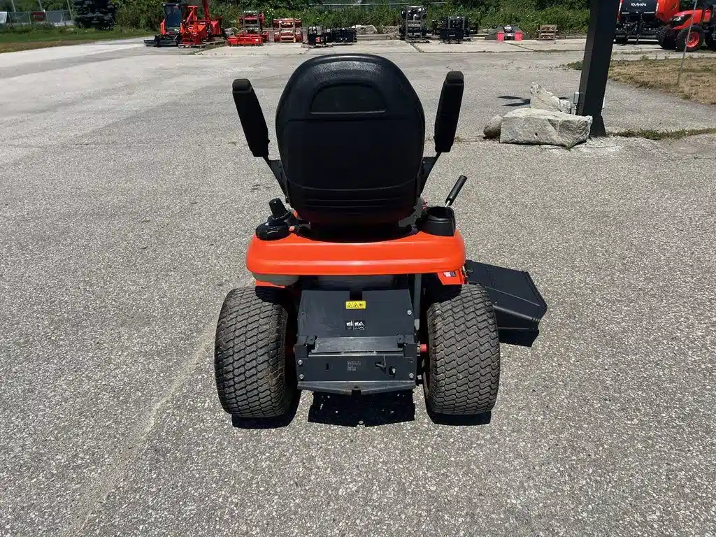 Gallery image 2 for Used Kubota T2290 Mower - Riding