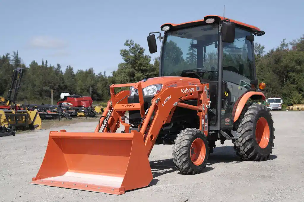 Gallery image 1 for Used Kubota LX2610 Tractor