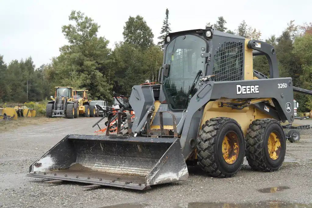 Gallery image 1 for Used John Deere 326D Skid Steer