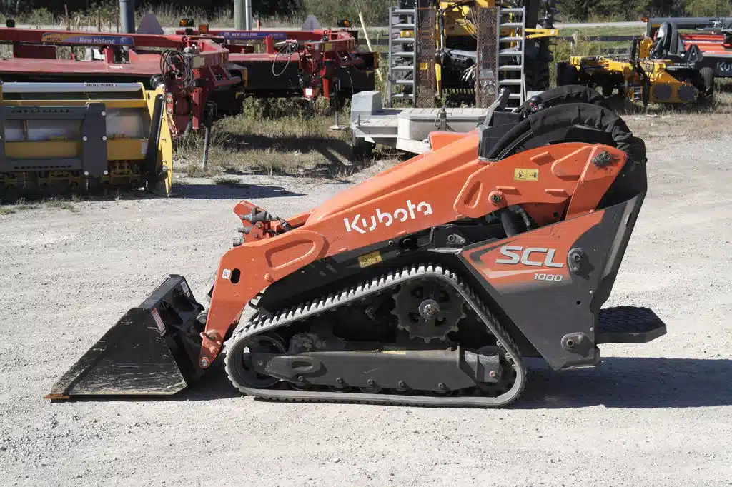Gallery image 2 for Used Kubota SCL1000 Skid Steer
