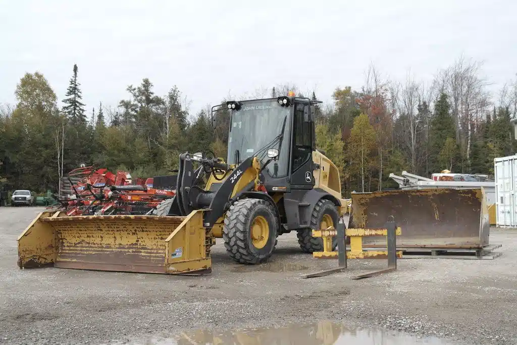 Used John Deere 244L Wheel Loader