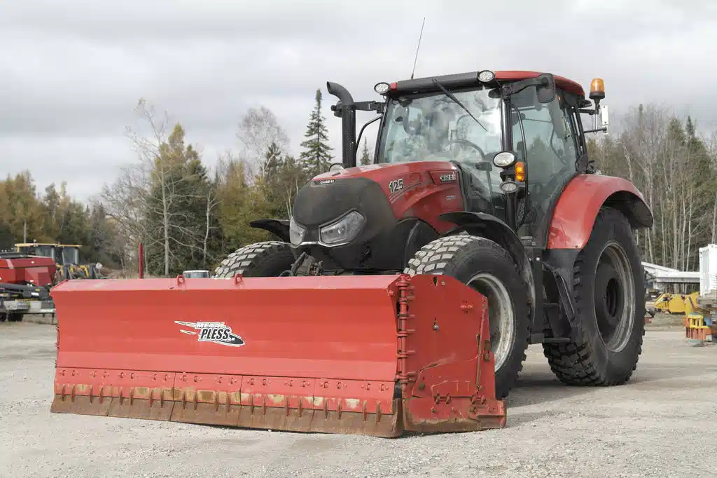 Used Case IH MAXXUM 125 Tractor