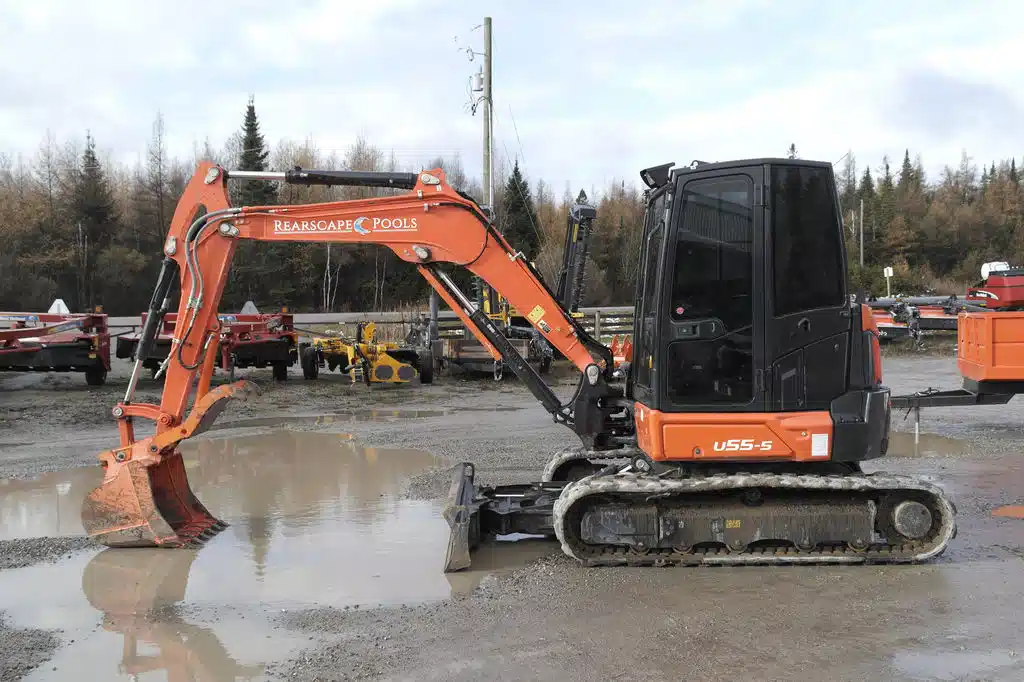 Gallery image 2 for Kubota U55-5 Excavator