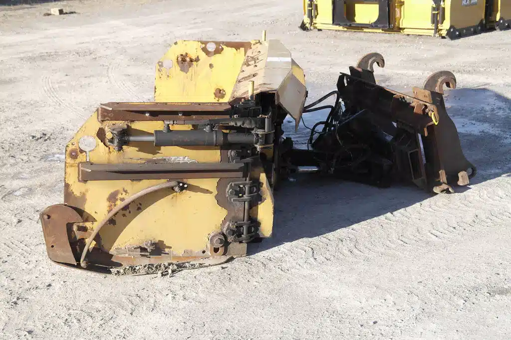 Gallery image 2 for Metal Pless PLBP0836-14 Snow Blower