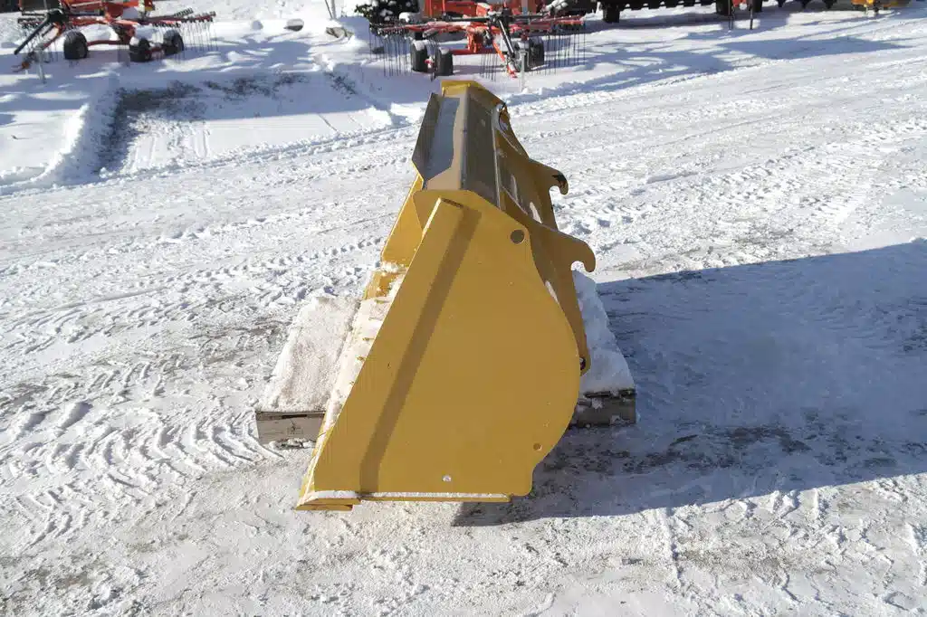 Gallery image 2 for John Deere EGP10 Bucket