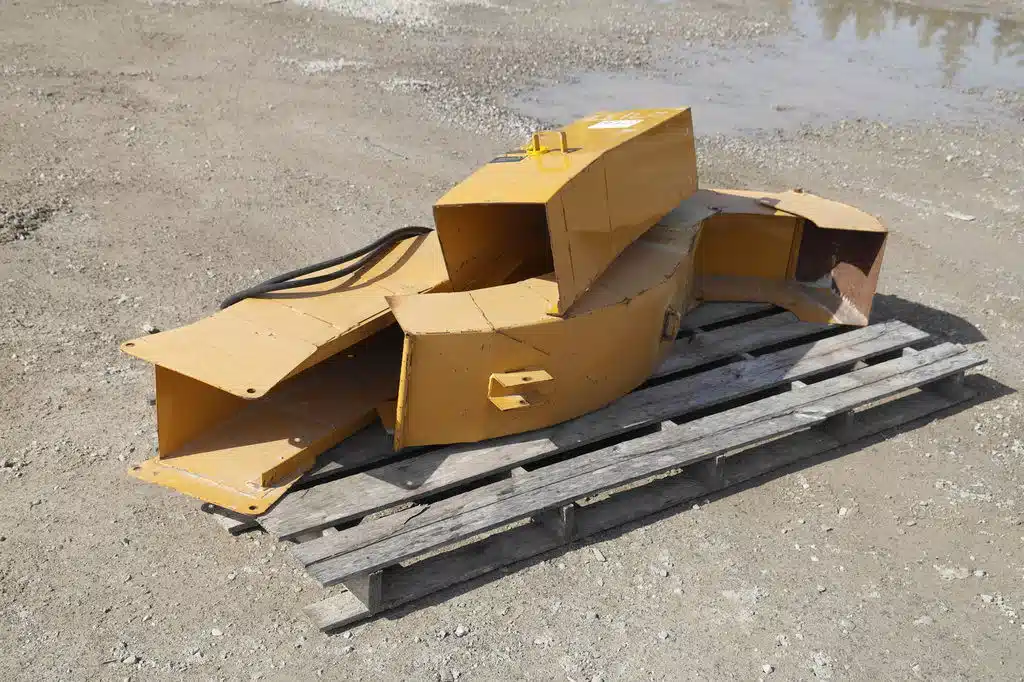 Gallery image 1 for Trackless Vehicles UNLOADING CHUTES Snow Blower