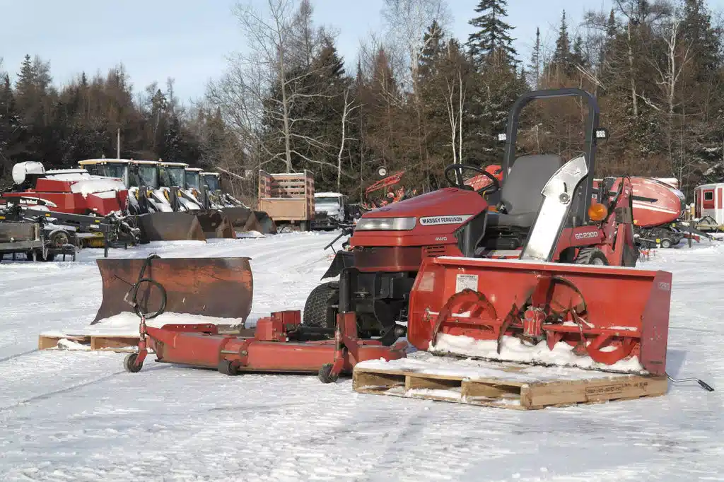 Gallery image 1 for Massey Ferguson GC2300 Tractor