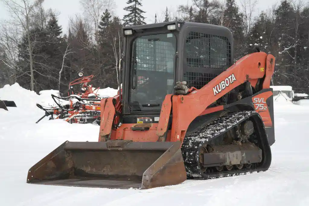 Kubota SVL75-2 Track Loader