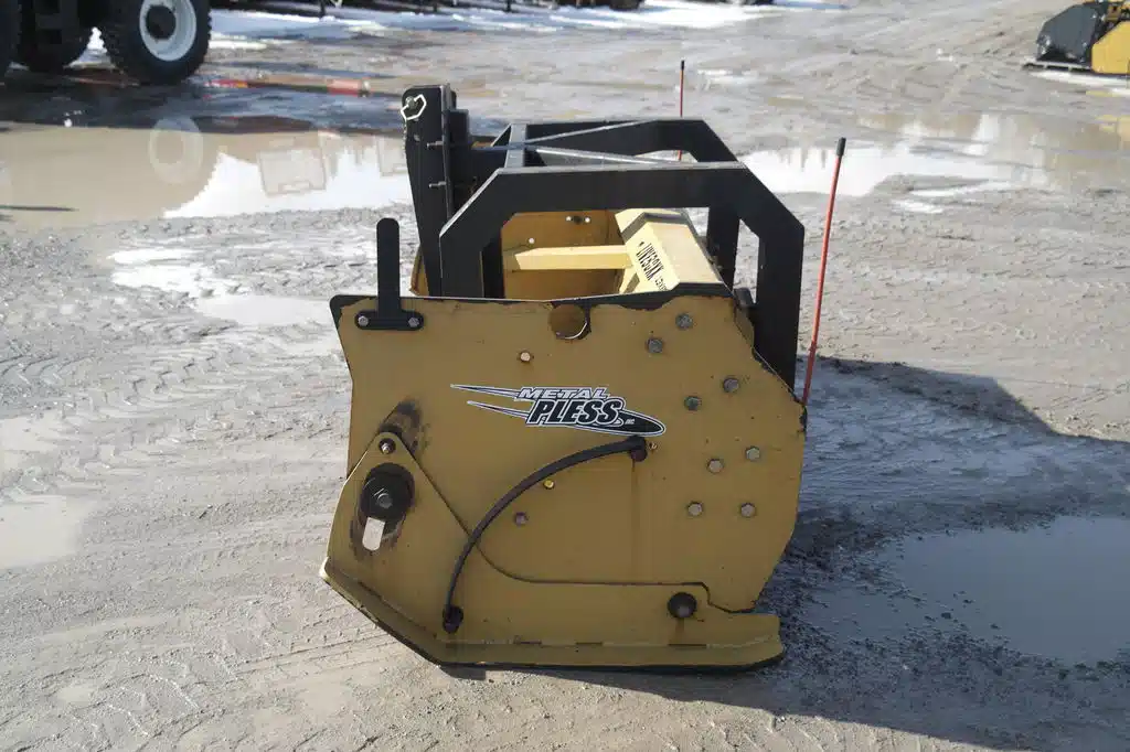 Gallery image 2 for Metal Pless LBX0836 Snow Blower