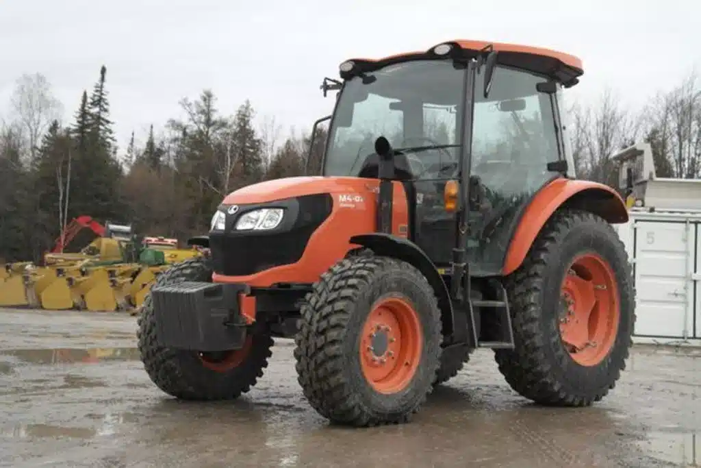 Photo de la Galerie 2 pour Kubota M4-071 Tracteur