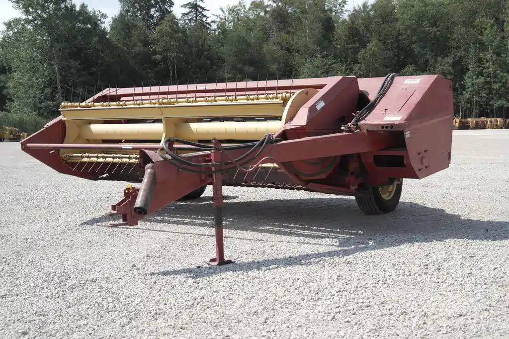 Photo de la Galerie 1 pour New Holland 489 Faucheuse-conditionneuse