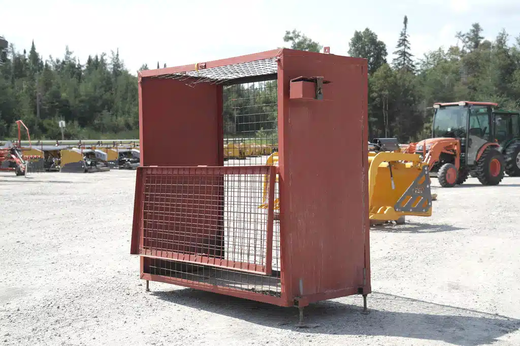Photo de la Galerie 1 pour North American Lockable Steel Crate Outils