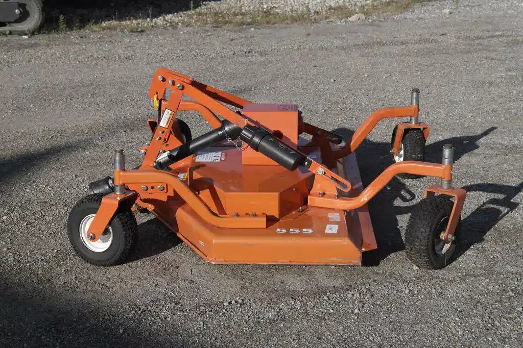 Photo de la Galerie 2 pour Buhler Y5550 Tondeuse de finition