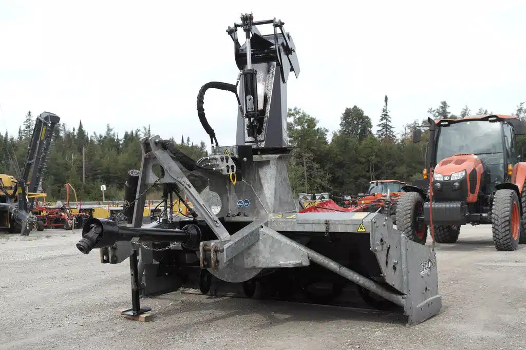 Photo de la Galerie 1 pour Pronovost Cyclone C9228 Souffleur à neige
