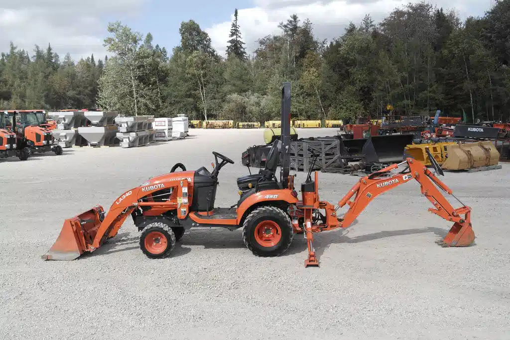 Gallery image 2 for Kubota BX23S Tractor