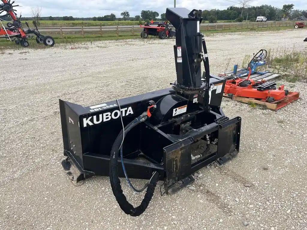 Photo de la Galerie 2 pour Kubota AP-SBL2584 Souffleur à neige